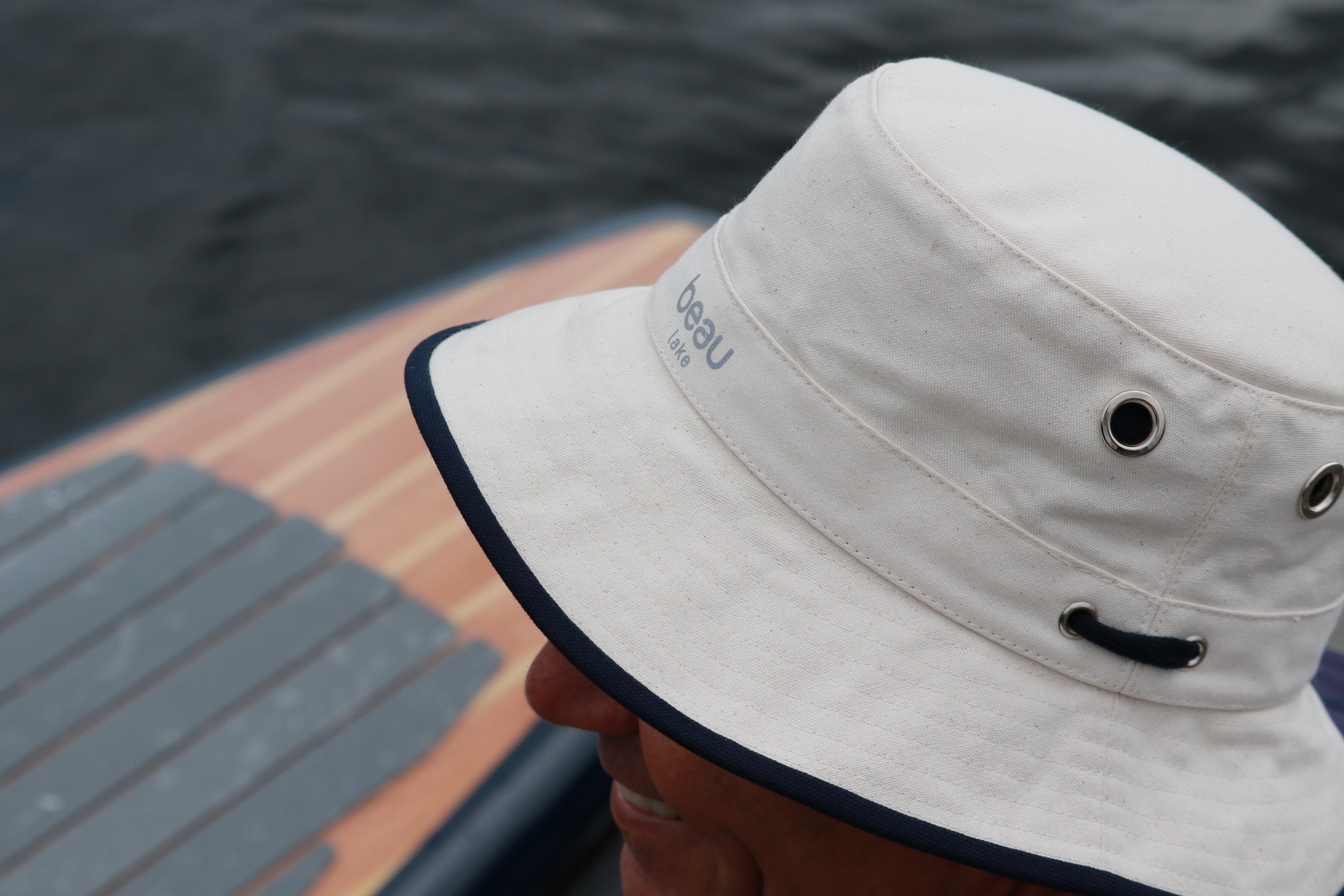 Bucket Hat Beau Lake x Tilley1