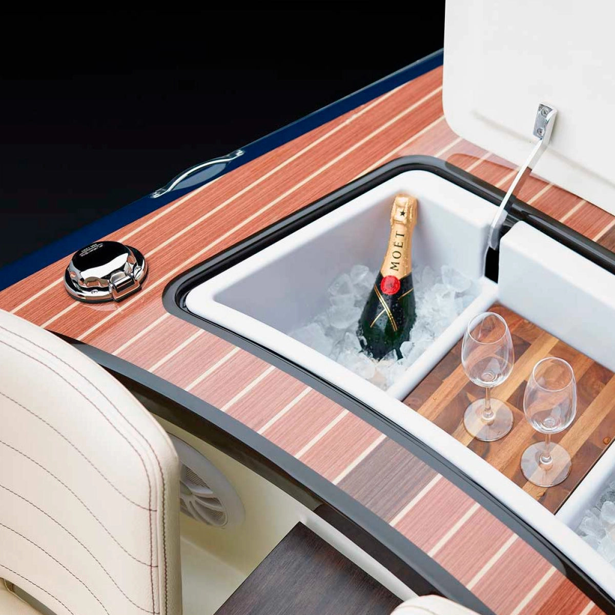 The Tahoe 14' Electric Boat